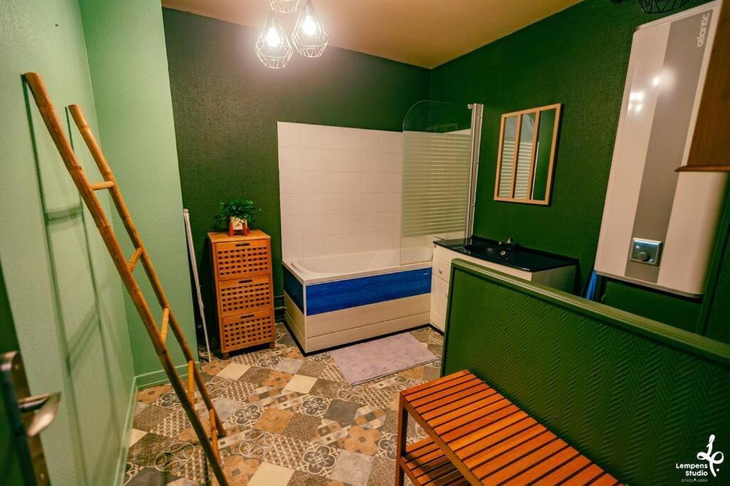 Appartement La Cabane Du Jardin Troyes Exterior photo