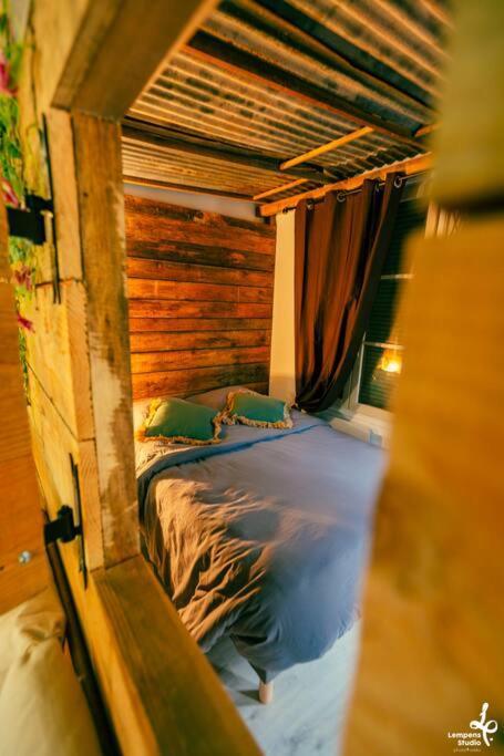 Appartement La Cabane Du Jardin Troyes Exterior photo